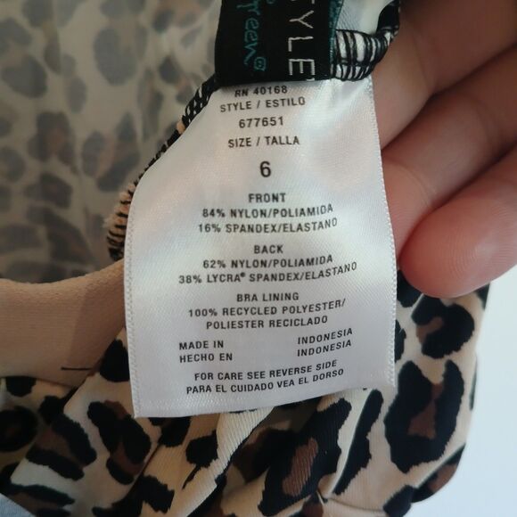 Shape & Style Aqua Green Shaping Swimsuit Size 6 Leopard Print Ruched One Piece - Picture 4 of 12